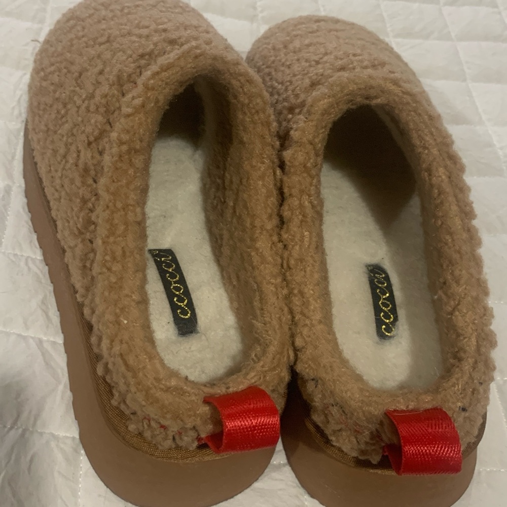 COPY - Slippers
